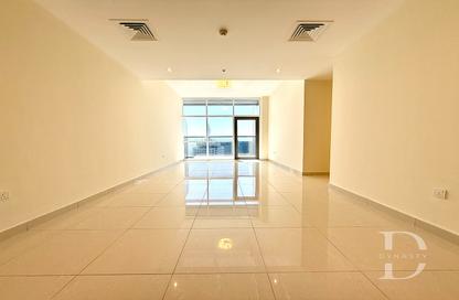 Apartment - 2 - 2 for rent in Duja Tower - Sheikh Zayed Road - Dubai