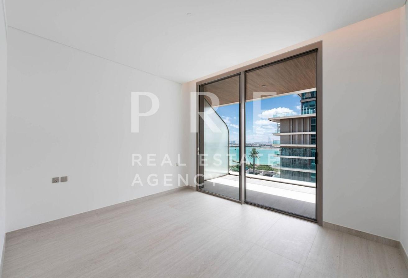 Stunning 2 bed + Maids | Corner Layout | Serenia photo 13