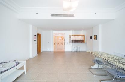 Apartment - 1 - 2 for sale in Jash Hamad - Shoreline Apartments - Palm Jumeirah - Dubai
