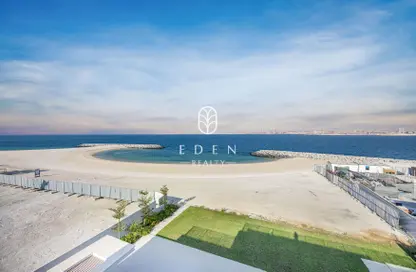 Villa - 5 Bedrooms - 6 Bathrooms for sale in Jumeirah Bay Island Villas - Jumeirah Bay Island - Jumeirah - Dubai