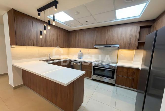 128813255 - Property Image 3