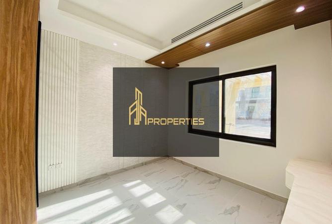 90087709 - Property Image 3
