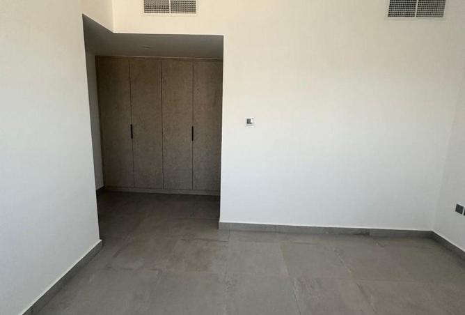 84889958 - صورة العقار 3