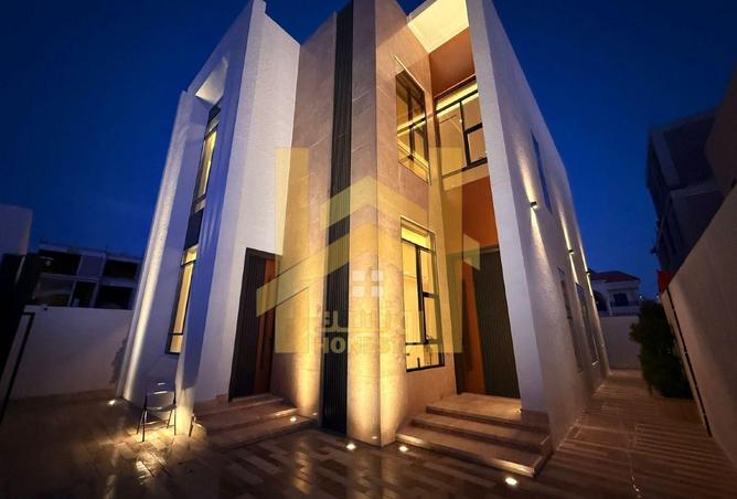 56949884 - Property Image 2