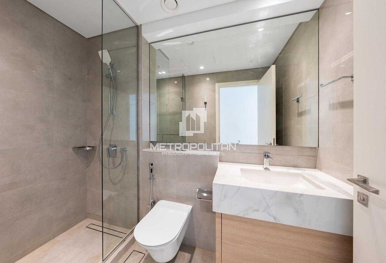 Brand New | Ready to Move In | Spacious Layout photo 9