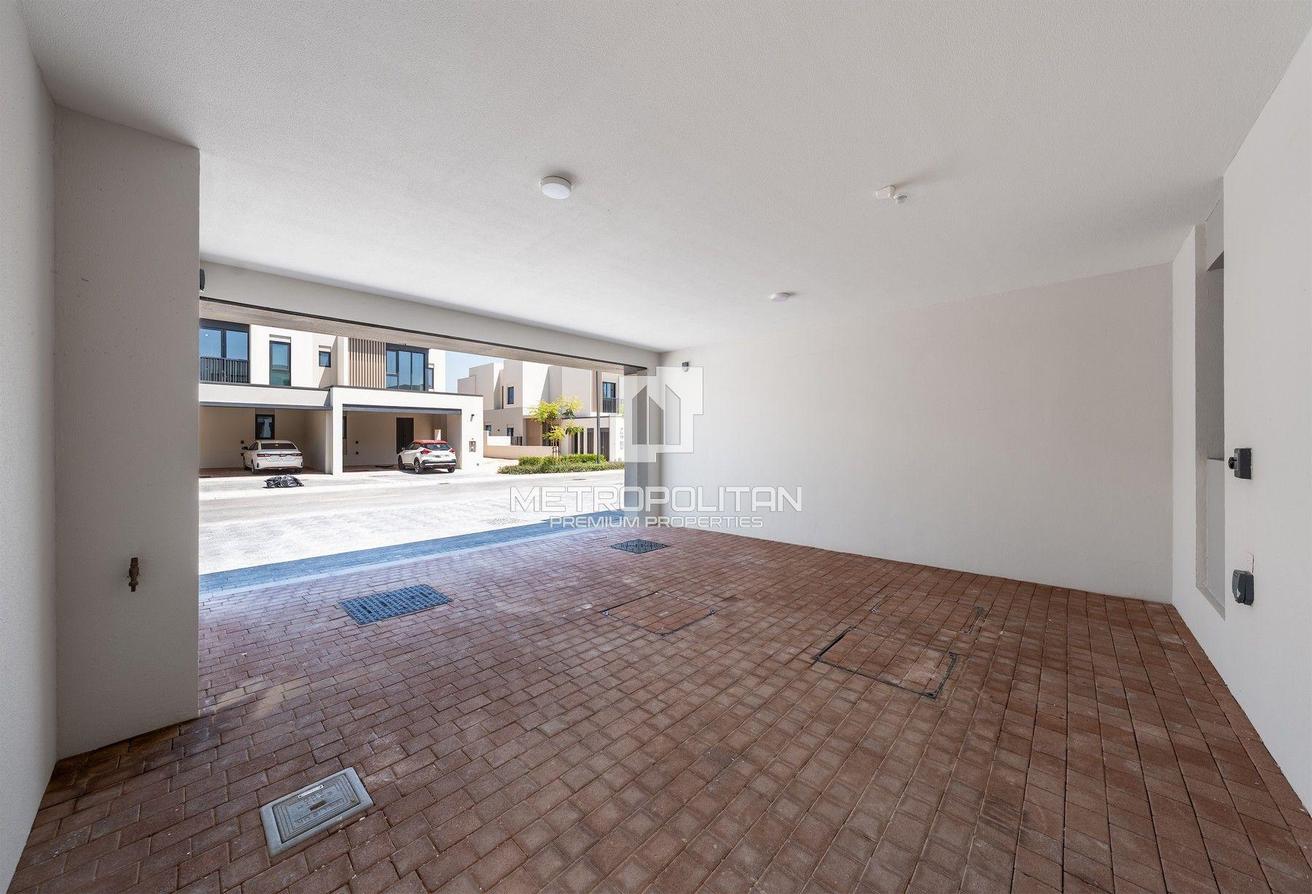 Brand New | Ready to Move In | Spacious Layout photo 29