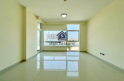 Apartment - 2 - 3 for rent in Al Marasy - Al Bateen - Abu Dhabi