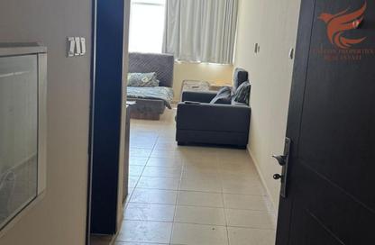 Apartment - Studio - 1 for rent in Dafan Al Nakheel - Ras Al Khaimah