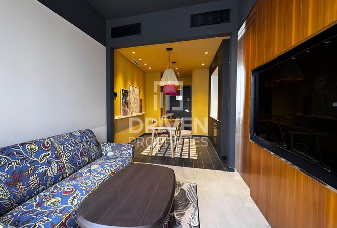 High Floor | Burj View | Hotel Style Living photo 3