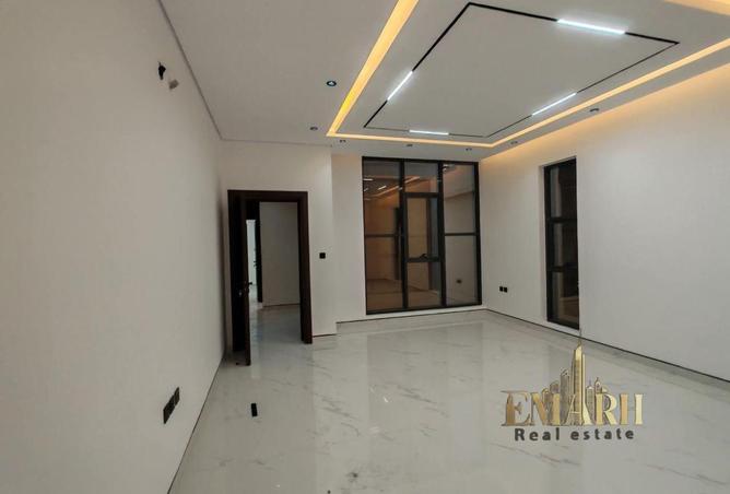 123394279 - Property Image 3