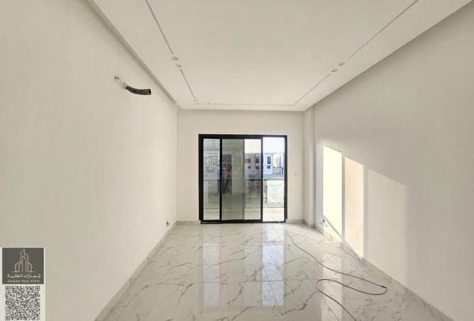 55740034 - Property Image 2