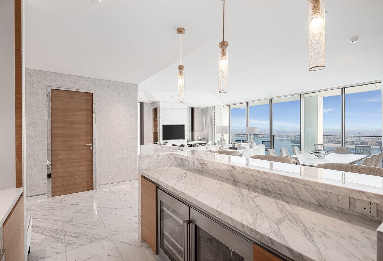 Exquisite Private Home by Award-Winning Designer photo 7