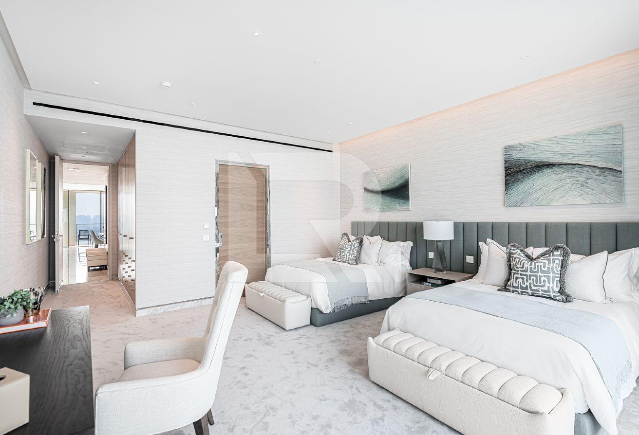 Exquisite Private Home by Award-Winning Designer photo 16