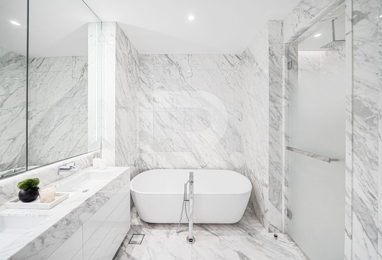 Exquisite Private Home by Award-Winning Designer photo 21