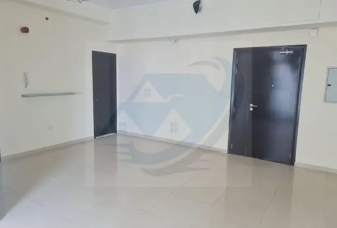 98249067 - Property Image 3