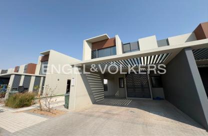 Townhouse - 3 Bedrooms - 4 Bathrooms for rent in Cherrywoods - Dubai