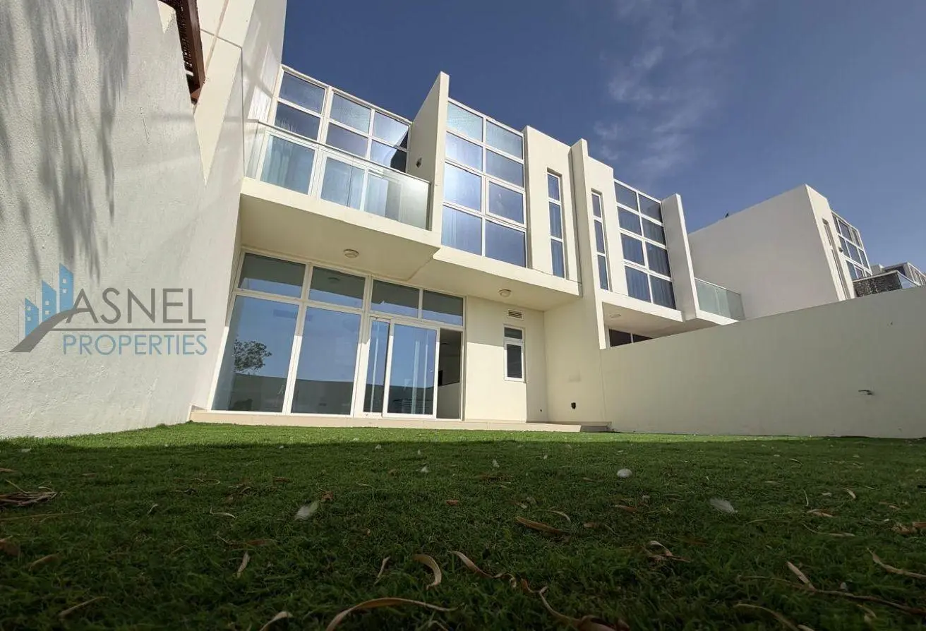 136994389 - Property Main Image