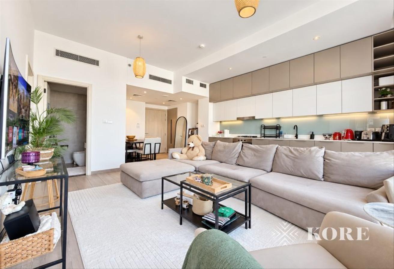 Furnished | Best-Priced Unit |Beautifully Designed photo 5