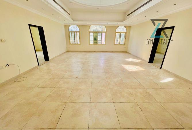 104675610 - Property Image 3