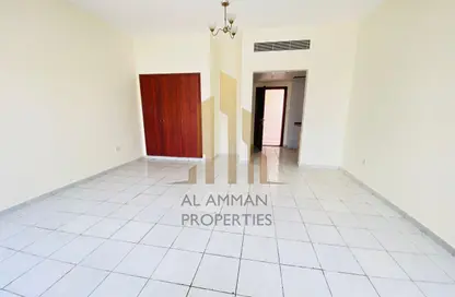 Apartment - Studio - 1 Bathroom for rent in Building X11 - England Cluster - International City - Dubai
