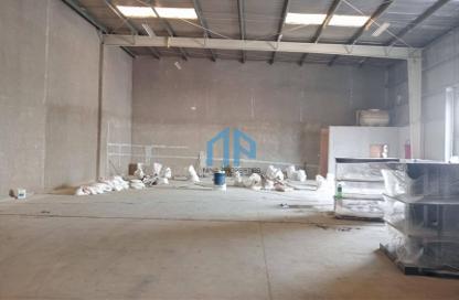 Warehouse - Studio - 1 Bathroom for rent in Al Quoz Industrial Area 4 - Al Quoz Industrial Area - Al Quoz - Dubai