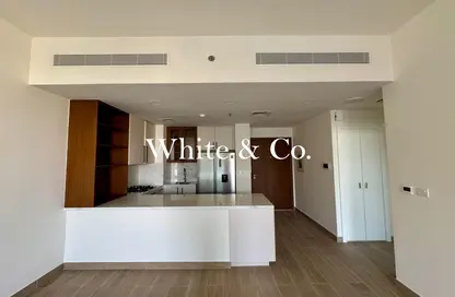 Apartment - 2 Bedrooms - 2 Bathrooms for rent in The Hamilton - Town Square - Dubai