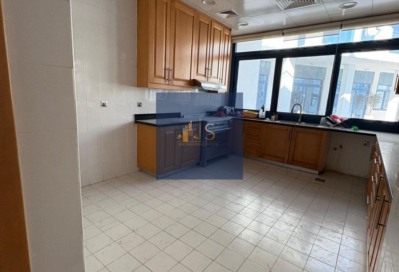 Best Price | Beach Access | Vacant photo 6