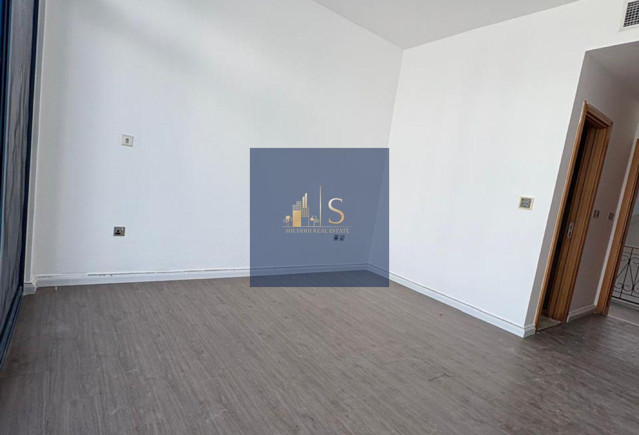 Best Price | Beach Access | Vacant photo 3