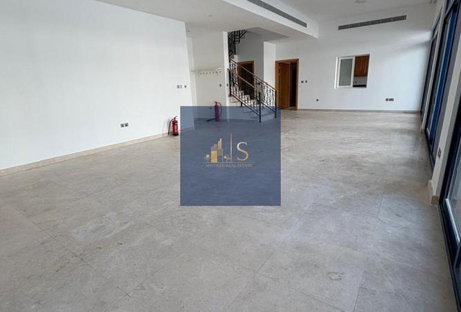 76582554 - صورة العقار 2