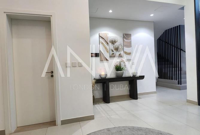 104264150 - Property Image 2