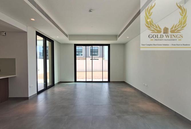 53573174 - صورة العقار 2