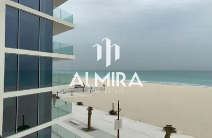 شقة - 2 غرف نوم - 3 حمامات للايجار في ممشى السعديات - منطقة السعديات الثقافية - جزيرة السعديات - أبوظبي