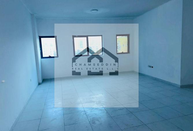 77388648 - Property Image 3