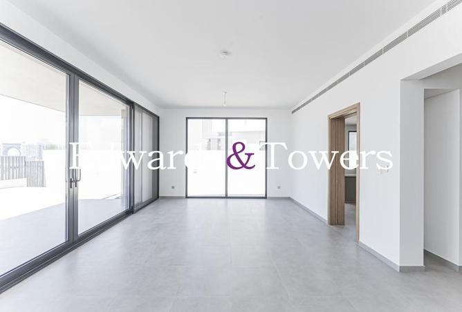 100835978 - Property Image 3