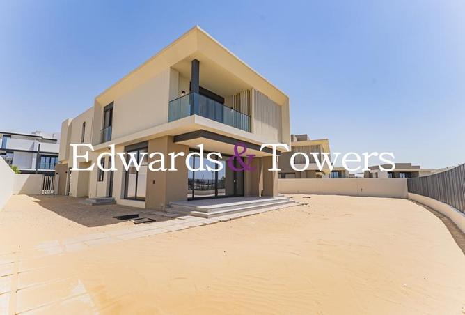 100835978 - Property Main Image