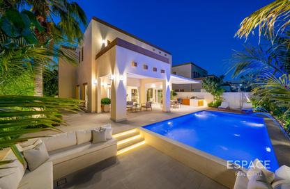Villa - 4 Bedrooms - 4 Bathrooms for sale in Heritage Large - Heritage - Jumeirah Park - Dubai
