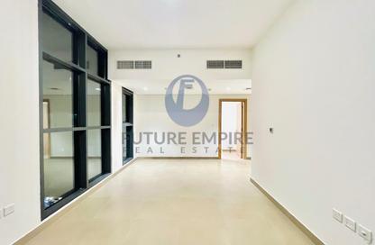 Apartment - 1 Bedroom - 2 Bathrooms for rent in Jumeirah Garden City - Al Satwa - Dubai