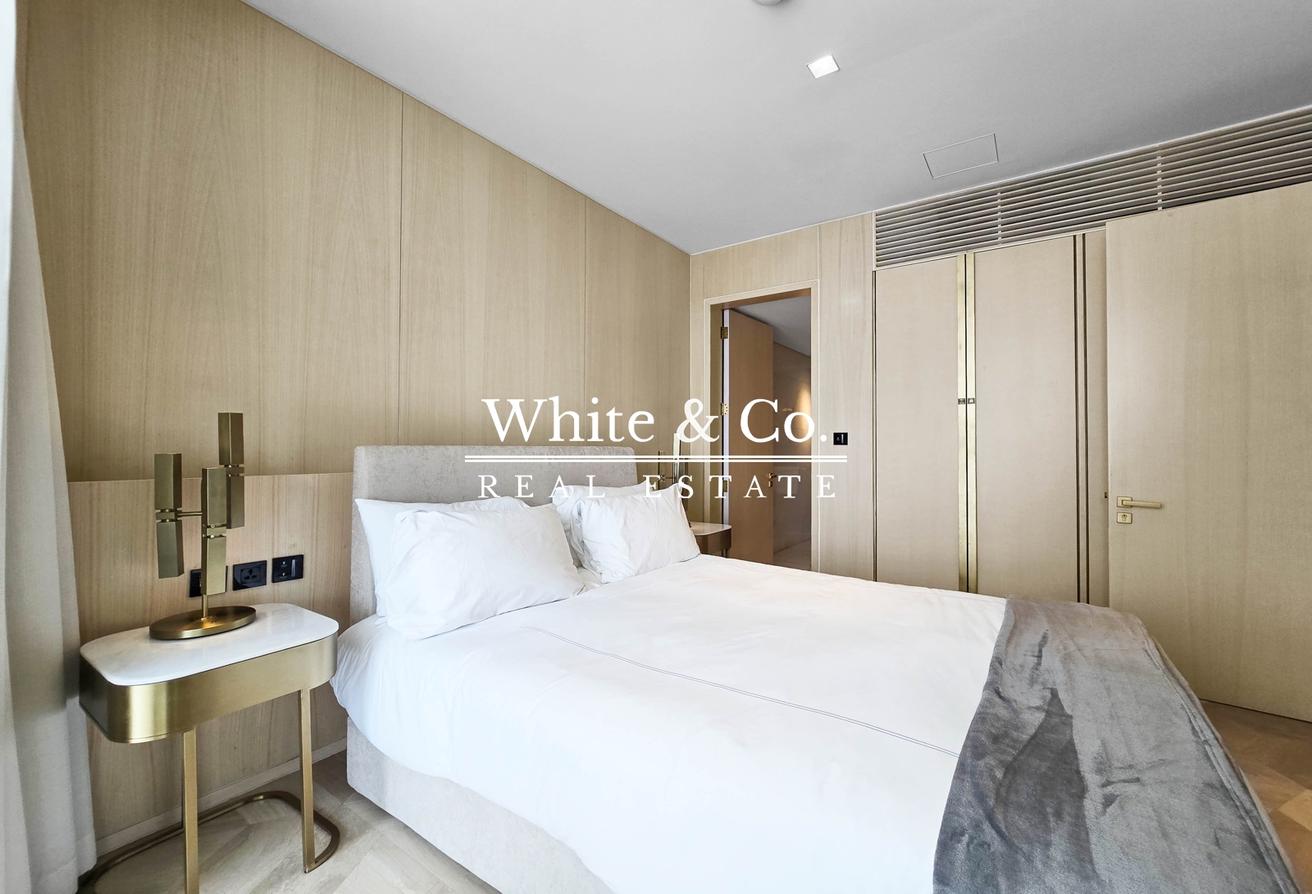 Vacant | After Summer | Fully Furnished photo 11