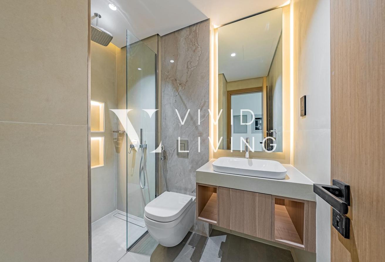 Vacant | Fully Furnished | Road View photo 6