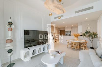 Apartment - 3 Bedrooms - 4 Bathrooms for sale in Burj Royale - Downtown Dubai - Dubai