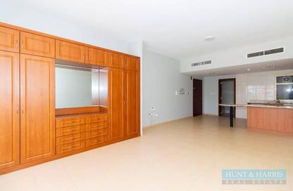 Apartment - Studio - 1 Bathroom for rent in Golf Apartments - Al Hamra Village - Ras Al Khaimah