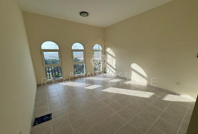 71901686 - Property Image 2