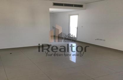فيلا - 5 غرف نوم - 6 حمامات للبيع في طراز صحراوي - فيلات الريف - الريف - أبوظبي