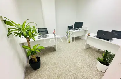 Office Space - 1 Bedroom - 1 Bathroom for rent in Hor Al Anz East - Hor Al Anz - Deira - Dubai