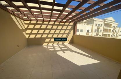 شقة - 2 غرف نوم - 2 حمامات للبيع في برج الياسمين - قرية الياسمين - رأس الخيمة