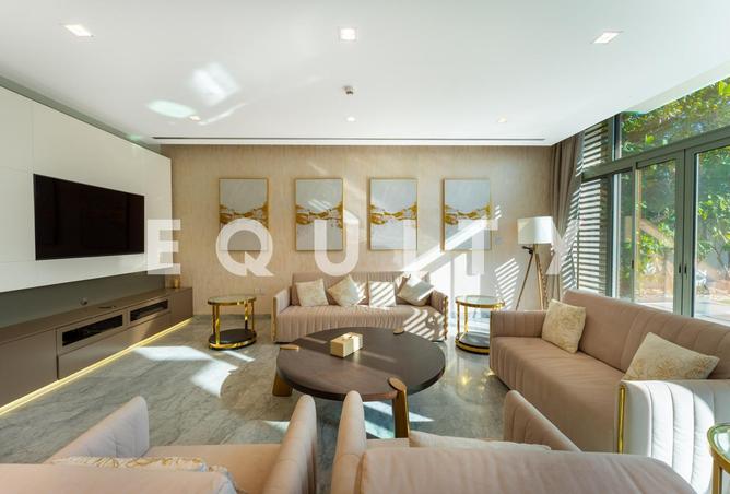 106836989 - Property Image 2