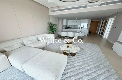 Apartment - 3 Bedrooms - 3 Bathrooms for rent in La Vie - Jumeirah Beach Residence - Dubai
