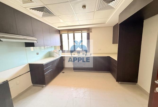131586155 - Property Image 3
