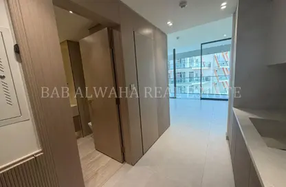 شقة - 1 حمام للايجار في بن غاطي جوست - 2 مدينة دبي الطبية - الجداف - دبي