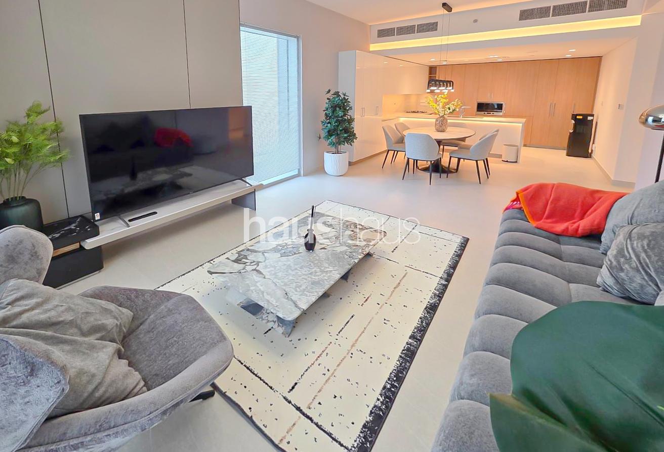 Fully Furnished | Pool and Community Views photo 2